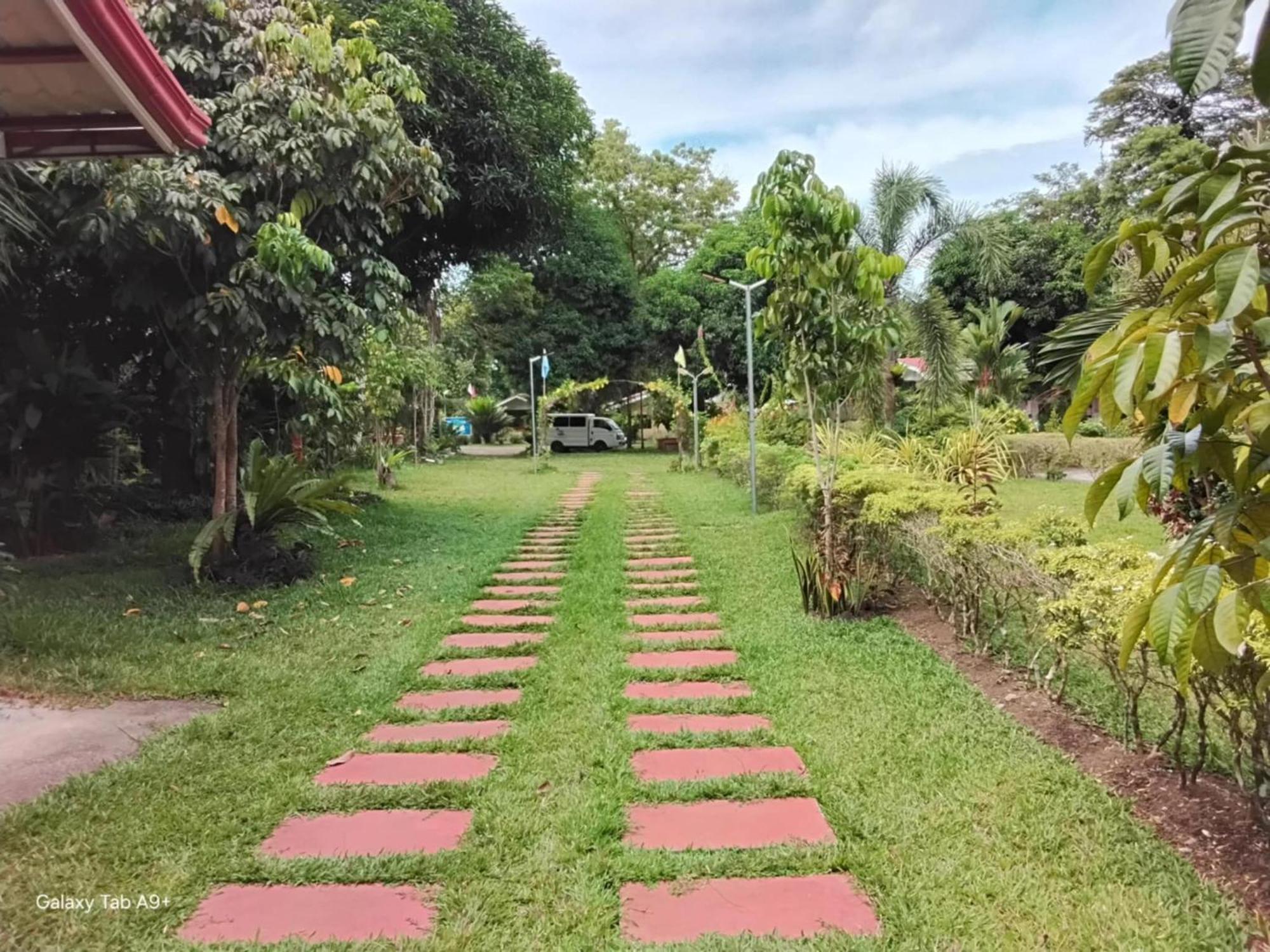 Camiguin Lanzones Resort Mambajao 外观 照片